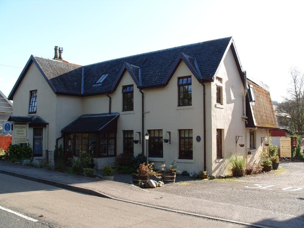 Oyo Inverour Guest House Gairlochy Exteriör bild